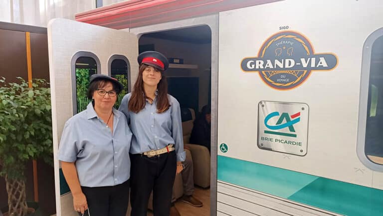 La start-up amiénoise SIGO propose la thérapie du voyage en EHPAD