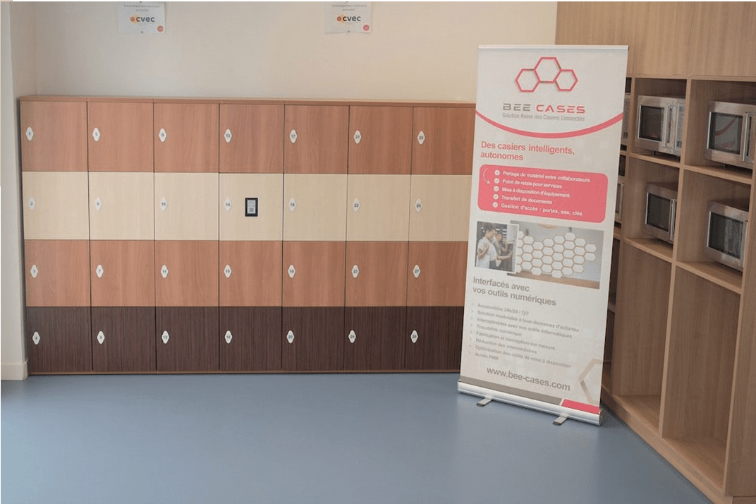 Bee-Cases : des casiers intelligents et autonomes pour récupérer ses colis