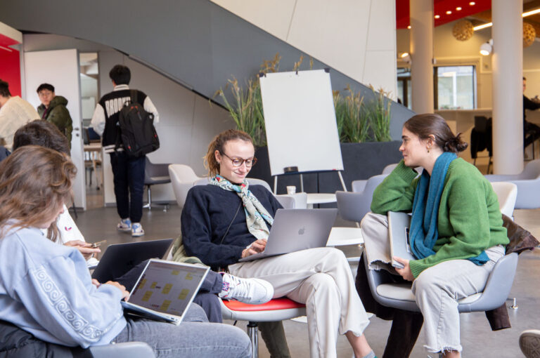 Génération start-up – Créer, innover, impacter : l’entrepreneuriat selon Centrale Lille