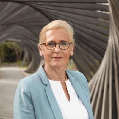 Valérie Six