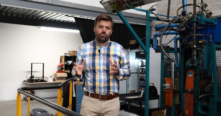 Comment fabriquer du verre de façon plus innovante, plus précise et plus durable ?